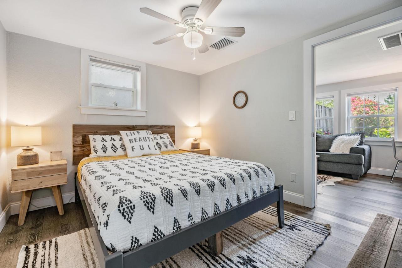 The Urban Nest Hotell Tampa Eksteriør bilde